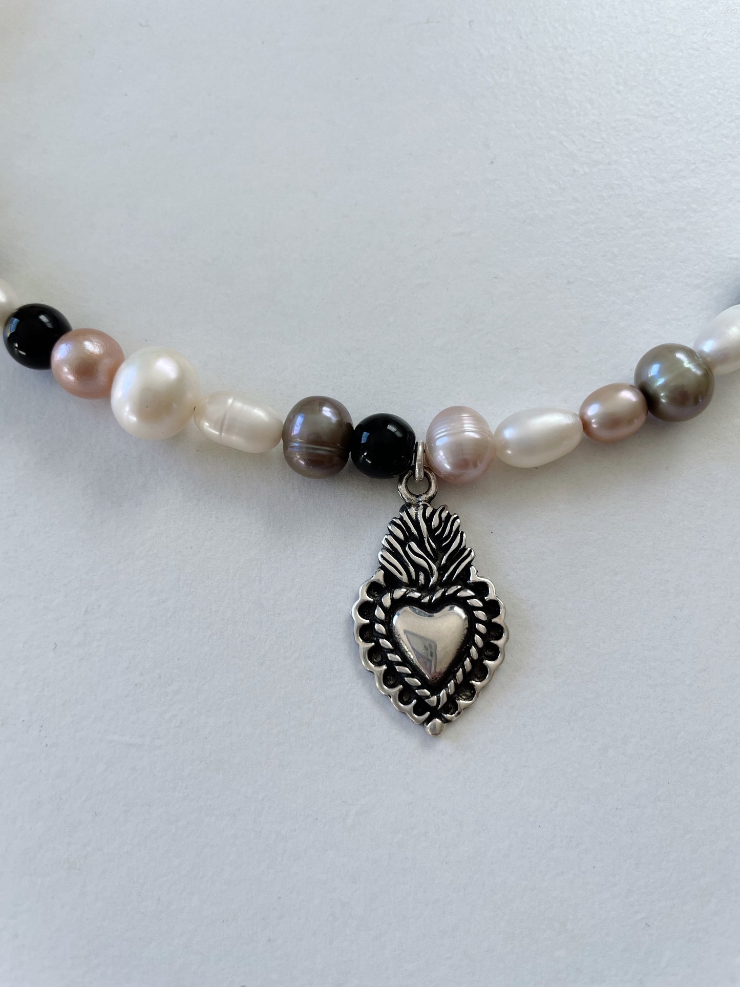 Santa Alma necklace